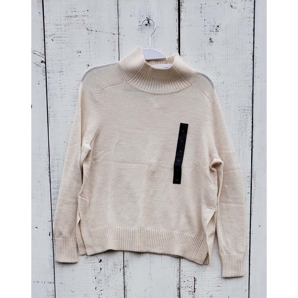 Banana Republic Knit Women Timeless Size XS Cream Turtle Neck Sweater NEW